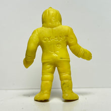 Cargar imagen en el visor de la galería, Kinnikuman - Mr. Barracuda (Robin Mask) - Eraser Figure - Keshi - Yellow - Cuchiwaii
