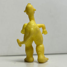 Load image into Gallery viewer, Kinnikuman - Nagaashigon - Eraser Mini Figure - Yellow ver. (126) - Cuchiwaii
