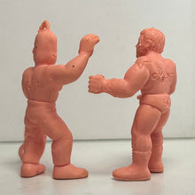 Load image into Gallery viewer, Kinnikuman - Ramenman vs. Terryman - Eraser Figure - Chain Death Match (212) - Cuchiwaii
