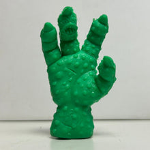 Load image into Gallery viewer, Kinnikuman - Sneagator (C - Claw) - Eraser Mini Figure - Green ver. (118) - Cuchiwaii

