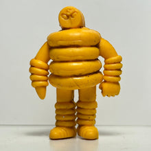 Load image into Gallery viewer, Kinnikuman - Springman - Eraser Figure - Keshi - Yellow - Cuchiwaii
