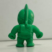 Load image into Gallery viewer, Kinnikuman - Suguru Kinniku (G - Child) - Eraser Figure - Green ver. (202) - Cuchiwaii
