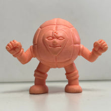 Cargar imagen en el visor de la galería, Kinnikuman - The Ball - Eraser Mini Figure (109) - Cuchiwaii
