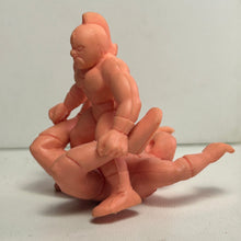 Cargar imagen en el visor de la galería, Kinnikuman vs. Black Hole - Eraser Figure - Boston Crab (180) - Cuchiwaii
