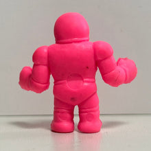 Cargar imagen en el visor de la galería, Kinnikuman - Warsman - Chibi Eraser - Keshi - Pink - Cuchiwaii
