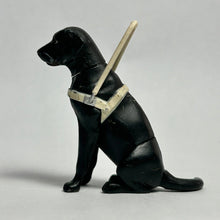 Cargar imagen en el visor de la galería, Labrador Retriever Guide Dog - Trading Figure - Miniature - Secret 3 - Cuchiwaii
