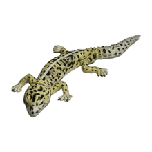 Cargar imagen en el visor de la galería, Leopard Gecko - Trading Figure - Miniature - 064 P05-B - Cuchiwaii
