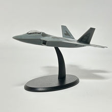 Load image into Gallery viewer, Lockheed Martin F-22 Raptor - Miniature (7) - Cuchiwaii
