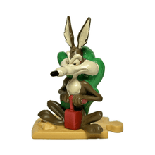 Load image into Gallery viewer, Looney Tunes - Bugs Bunny - Puzzle Figure (1) - Cuchiwaii
