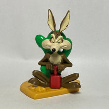 Load image into Gallery viewer, Looney Tunes - Bugs Bunny - Puzzle Figure (1) - Cuchiwaii

