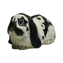Load image into Gallery viewer, Lop-eared Rabbit - Trading Figure - Miniature - 054 P27-B - Cuchiwaii
