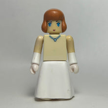 Cargar imagen en el visor de la galería, Lupin III - Clarisse d'Cagliostro - Figure - Kubrick - Cuchiwaii
