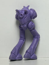 Cargar imagen en el visor de la galería, Macross - Regult - Eraser Figure - Keshi - Cuchiwaii
