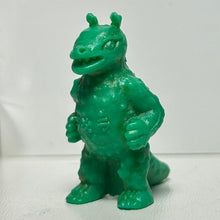 Load image into Gallery viewer, Maguma Taishi / Goldar - Jigira - Eraser Figure - Keshigomu - Cuchiwaii
