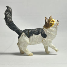 Load image into Gallery viewer, Maine Coon - Trading Figure - Miniature - 003-B - Cuchiwaii
