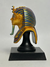 Cargar imagen en el visor de la galería, Mask of Tutankhamun - Collect Club Ancient Civilizations Edition - Cuchiwaii
