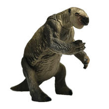 Cargar imagen en el visor de la galería, Megatherium - Trading Figure - Miniature (039) - Cuchiwaii
