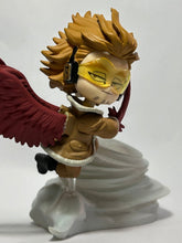 Cargar imagen en el visor de la galería, My Hero Academia - Hawks - Desktop Figure - DesQ - Penholder - Cuchiwaii
