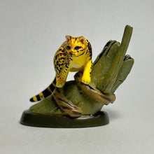 Load image into Gallery viewer, Ocelot - Trading Figure - Feline Animals - Cuchiwaii
