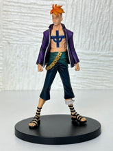 Cargar imagen en el visor de la galería, One Piece - Marco - The Grandline Men - Vol 11 - Cuchiwaii
