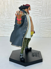 Cargar imagen en el visor de la galería, One Piece - Marshall D. Teach - DX Figure - Cuchiwaii

