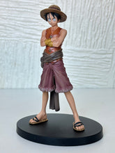 Load image into Gallery viewer, One Piece - Monkey D. Luffy - The Grandline Men - Vol. 4 - Blue Coat Ver. - Cuchiwaii
