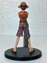 Load image into Gallery viewer, One Piece - Monkey D. Luffy - The Grandline Men - Vol. 4 - Blue Coat Ver. - Cuchiwaii
