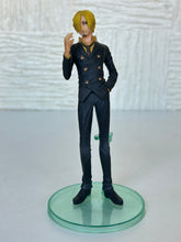 Load image into Gallery viewer, One Piece - Sanji - Figure - Styling - Cuchiwaii
