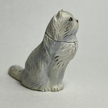 Load image into Gallery viewer, Persian cat - Trading Figure - Miniature - 044 P23-A - Cuchiwaii
