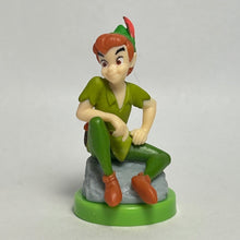 Cargar imagen en el visor de la galería, Peter Pan - Trading Figure - Choco Egg (120) - Cuchiwaii
