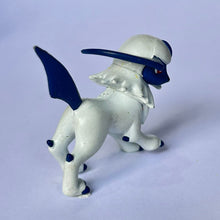 Load image into Gallery viewer, Pokémon AG - Absol - Trading Figure - Monster Collection (152) - Cuchiwaii
