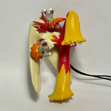Cargar imagen en el visor de la galería, Pokémon AG - Bursyamo / Blaziken - Mascot Keychain - Cuchiwaii
