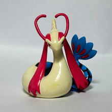 Load image into Gallery viewer, Pokémon AG - Milotic - Trading Figure - Monster Collection - Cuchiwaii
