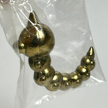 Cargar imagen en el visor de la galería, Pokémon - Beedle / Weedle - Metal Figure - Gold ver. - Cuchiwaii

