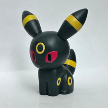 Load image into Gallery viewer, Pokémon - Bracky / Umbreon - Trading Figure - Poké Doll - Cuchiwaii
