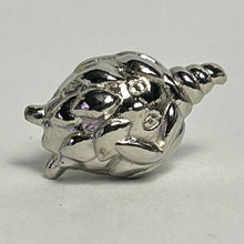 Cargar imagen en el visor de la galería, Pokémon - Burmy - Metal Figure - Silver, Plant Cloak ver. - Cuchiwaii
