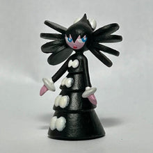 Load image into Gallery viewer, Pokémon BW - Gothitelle - Mini Figure - 1/40 - Cuchiwaii

