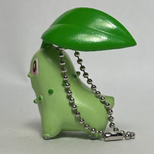 Cargar imagen en el visor de la galería, Pokémon - Chikorita - Figure Keychain - Cuchiwaii
