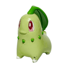 Cargar imagen en el visor de la galería, Pokémon - Chikorita - Trading Figure - Monster Collection - Cuchiwaii
