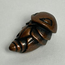 Cargar imagen en el visor de la galería, Pokémon - Cocoon / Kakuna - Metal Figure - Bronze ver. - Cuchiwaii
