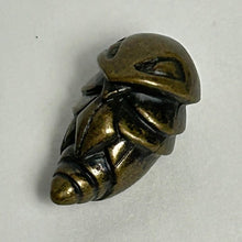 Cargar imagen en el visor de la galería, Pokémon - Cocoon / Kakuna - Metal Figure - Copper ver. - Cuchiwaii
