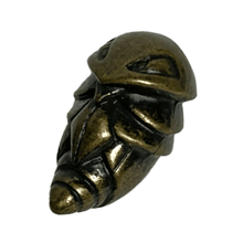 Cargar imagen en el visor de la galería, Pokémon - Cocoon / Kakuna - Metal Figure - Copper ver. - Cuchiwaii
