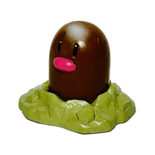 Load image into Gallery viewer, Pokémon - Diglett - Trading Figure - Monster Collection - Cuchiwaii
