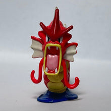 Cargar imagen en el visor de la galería, Pokémon DP - Akai Gyarados - Trading Figure - Monster Collection - Shiny ver. - Cuchiwaii

