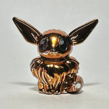 Cargar imagen en el visor de la galería, Pokémon - Eevee - Mini Figure - Metallic ver. - Cuchiwaii
