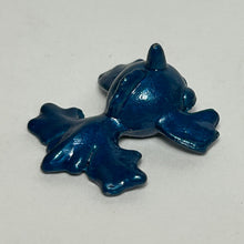 Cargar imagen en el visor de la galería, Pokémon - Goldeen - Metal Figure - Blue ver. - Cuchiwaii
