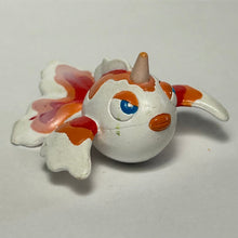Cargar imagen en el visor de la galería, Pokémon - Goldeen - Trading Figure - MC - Cuchiwaii
