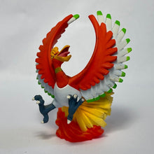 Load image into Gallery viewer, Pokémon HeartGold - Ho-Oh - Trading Figure - Tokuten - Cuchiwaii
