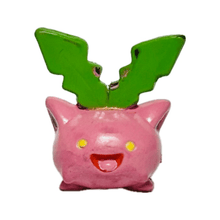Load image into Gallery viewer, Pokémon - Hoppip - Mini Figure - Cuchiwaii
