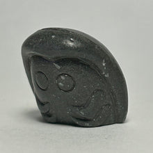 Cargar imagen en el visor de la galería, Pokémon - Kabuto - Metal Figure - Gunmetal ver. - Cuchiwaii

